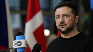 Ziarul britanic Daily Mail dezvăluie minciunile guvernelor occidentale: Cum au manipulat în favoarea Ucrainei și cum l-au eliminat pe Călin Georgescu din cursă