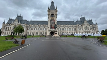 Noaptea Albă a Galeriilor, ediția a XXI-a, a început la Iași: expoziții, concerte și atmosferă culturală până târziu în noapte