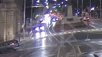 Momentul producerii accidentului rutier din Copou, surprins de camere. Iată impactul