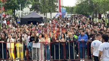 Mii de studenți așteaptă concertul The Motans din cadrul evenimentului „Zilele Campusului Tudor Vladimirescu” din Iași