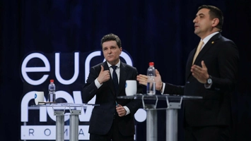 George Simion l-a provocat public pe contracandidatul său Nicușor Dan să răspundă la trei întrebări