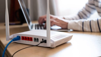 Ce nu trebuie să ții lângă routerul Wi-Fi. Îți distruge viteza de internet