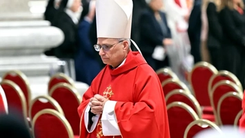 Leon al XIV-lea, primul Papă american, oficiază prima liturghie în Capela Sixtină și promite unitate în Biserica Catolică