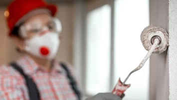 Avertisment pentru românii care vor să își renoveze locuința! Fenomenul meseriașilor falși ia amploare!