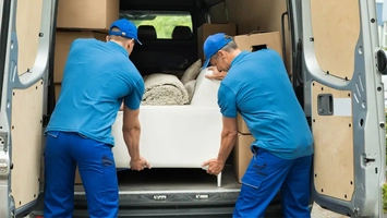 Transportul mobilei cu mașina personală. Când riscă șoferii să fie sancționați! 