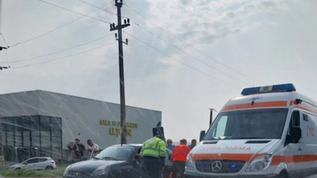 Accident rutier la Lețcani! Un pieton a fost lovit de un autoturism