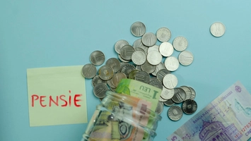 Cât a strâns un român cu salariu mediu în 17 ani de contribuții la Pilonul II de pensii