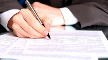 Obligațiile de completare și depunere a declarațiilor de avere și interese sunt valabile și trebuie respectate. Ce spune Agenția Națională de Integritate