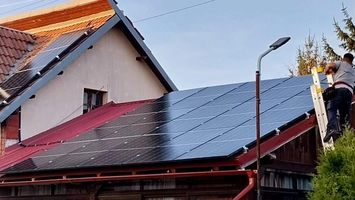 Intră pe site-ul fastelectricexpert.ro și alege acumulatorii fotovoltaici de care ai nevoie