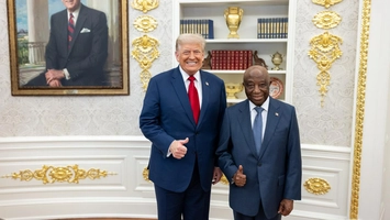 Donald Trump face o gafă diplomatică! Lăuda „engleza bună” a unui președinte african fără să știe că este limba oficială a Liberiei