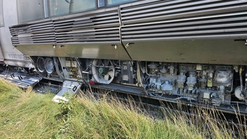 Incendiu în Pașcani. O locomotivă de tren a luat foc – UPDATE