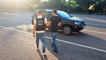 Un bărbat căutat de autoritățile din Germania pentru furt calificat, prins la intrarea în țară pe la Albița