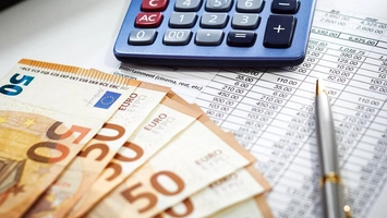 Salariile au crescut, dar și prețurile! Ce mai rămâne în buzunarul românului după toate cheltuielile