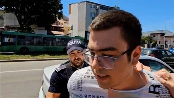 Studentul care în vara anului trecut a dat foc unui profesor pentru a se răzbuna și-a primit pedeapsa. Decizia instanței