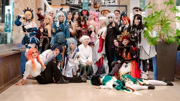 Elfi, paladini, dragoni și tot felul de creaturi miraculoase se întâlnesc la Palas în cadrul NerdCon. Spectacolul desprins din poveștile fantasy îți aduce momente artistice, Cosplays, sesiuni D&D și alte surprize