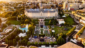 DevHub, companie românească de software, și-a extins prezența în Palas Iași și Iulius Town Timișoara și continuă procesul de recrutare