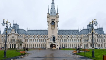 Luna Sculptorilor Români (VI) – evenimente expoziționale la Palatul Culturii și Muzeul Unirii