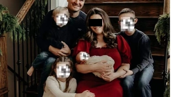 O mamă și-a ucis copilul de 2 ani în pivniță, când ceilalți trei copii erau acasă. Care a fost motivul