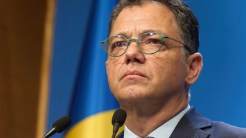 Mesajul ministrului Apărării de Ziua Armatei României: „Apărarea României cere astăzi vigilență și capacitate de adaptare”