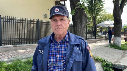 Scandal la o școală din Iași! Primarul și directorul unității de învățământ sunt acuzați de tatăl unui copil că mușamalizează abuzurile la care este supus fiul său: „Îl punea în genunchi în colțul clasei”
