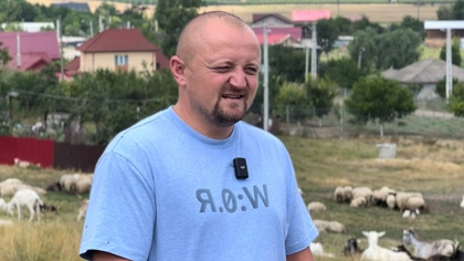 Ce ai face cu 200.000 de euro? Un tânăr i-a folosit pentru a scoate pe piață produse unice. „Vrem să fim primii”