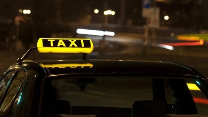 Capcană la limita morții, întinsă unui taximetrist din Iași. A fost chemat la Mironeasa și „tocat” cu o bâtă, chiar de către clientul său. Iată ce a urmat