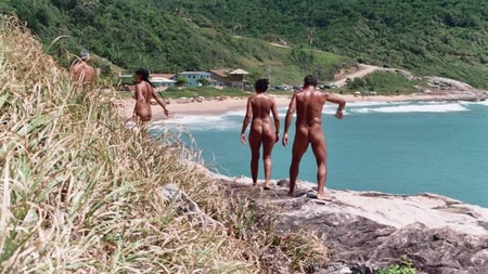 Vezi cele mai tari plaje pentru nudisti din lume - GALERIE FOTO