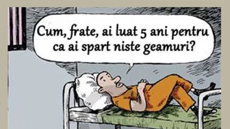 BANC: La puscarie, doi colegi de celula discutau una-alta: 