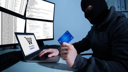 Domeniul HoReCa amenințat de hackeri. Datele de pe carduri, furate prin intermediul POS-urilor