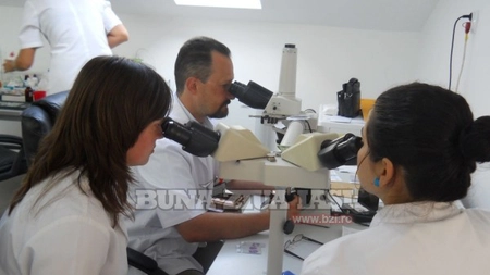 Acestia sunt medicii invidiati pentru lefurile mari