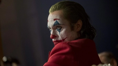 Tânărul care a înjunghiat mai mulți pasageri într-un tren din Tokyo era fan Joker. Acesta își dorește condamnarea la moarte
