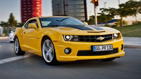 Chevrolet Camaro costa 44.900 euro în Romania - FOTO
 