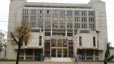 Achitare bomba la Iasi intr-un dosar de peste un milion de euro