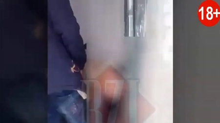 Imagini explicite! Scene incendiare filmate intr-o toaleta de langa o biserica din Iasi. Totul a fost facut public - Foto, Video