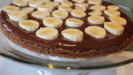 Prajitura usor de facut - Budinca de ciocolata cu banane