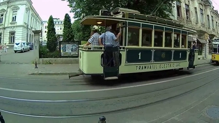 Curse gratuite cu Tramvaiul de Epocă, pe străzile Iașului