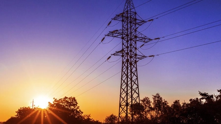 Preţul energiei electrice în România. Media înregistrată în UE depășită de PATRU ORI!