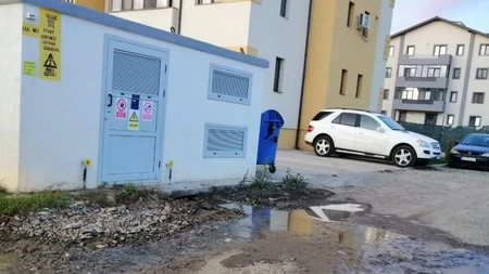 Scandalos: DelgazGrid a construit un transformator nou peste conductele de apă