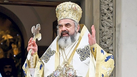 Patriarhul Daniel, despre oprirea credincioșilor de a se închina la racla Sfintei Cuvioase Parascheva: „S-a întâmplat ceva nemaiîntâlnit în istorie”