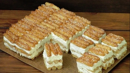 Prăjitura cu mascarpone gata în 10 minute, fără coacere