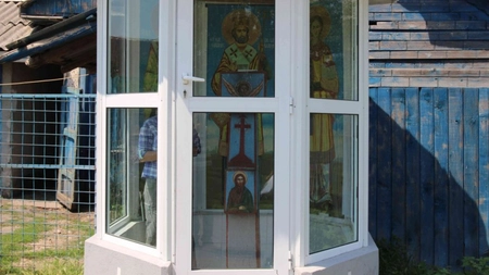 Ieșean, cercetat pentru că a distrus o troiță!