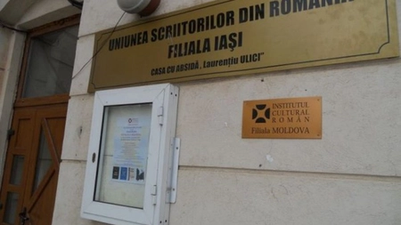 Noi membri ai Uniunii Scriitorilor din România, filiala Iași