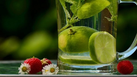 Cum îți cureți organismul de metale grele și chimicalele din alimentele colorate. Sfaturi de la Dr. Oz