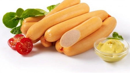 Crenvurştii Conţin…pericol – Resturi de carne, oase şi intestine