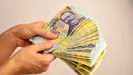 Când vor intra în PLATĂ măririle de pensii