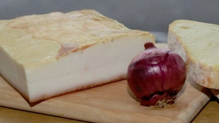 Slănina de porc, un aliment curat, fără chimicale – De ce acest aliment ar trebui să se consume iarna