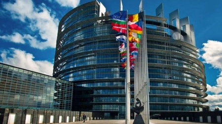 Procedura de monitorizare a României din cauza schimbării legislației electorale de către Guvernul Orban, activată de Consiliul Europei