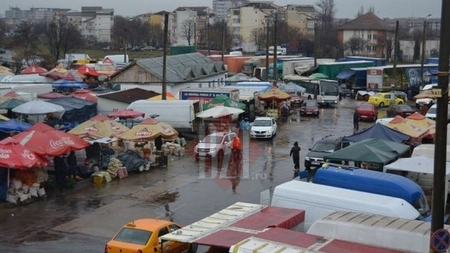 Piața agroalimentară CUG, prădată de hoți pe timpul nopții