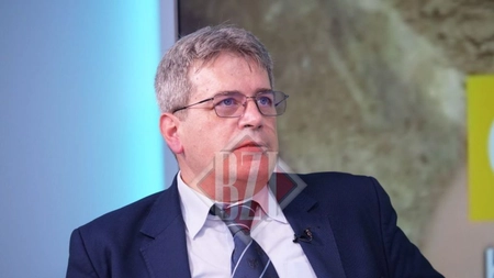 Alegeri speciale la vârful Universității 