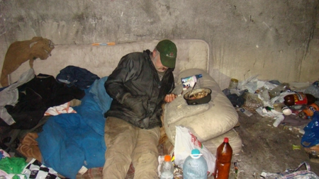 Boschetarii care ocupă clădirile Primăriei Iași, luați pe sus de autorități